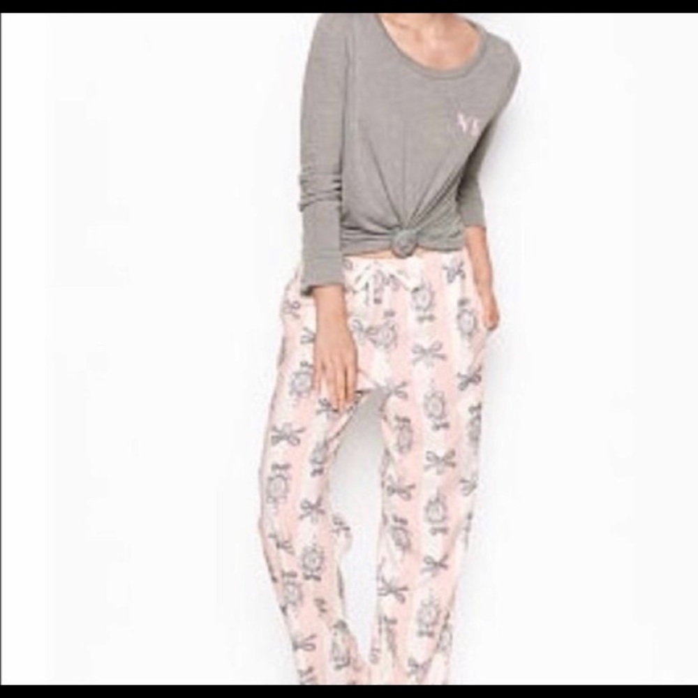 Victoria’s Secret lounger pajama set